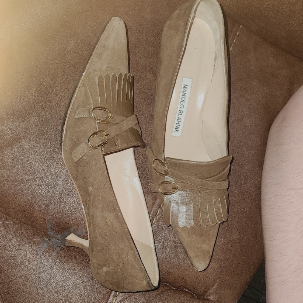 Manolo Blahnik Cogniac Heels w/ Luxurious Suede Authentic